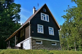 Nov objekt: Chata a koupac sud na pat Lys hory - Beskydy 3M-258