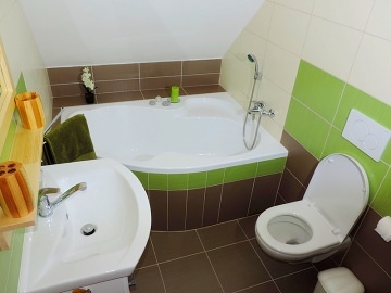 Chalupa s koupac�m sudem - Beskydy - Javorn�ky