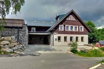 Horsk chata Jizerky - vhled na ertovu horu