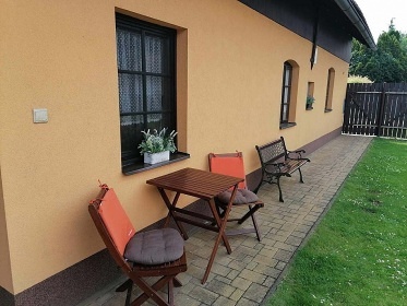 Chalupa s baz�nem �esk� r�j - Prachovsk� sk�ly