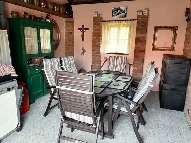 Chalupa s baz�nem �esk� r�j - Prachovsk� sk�ly