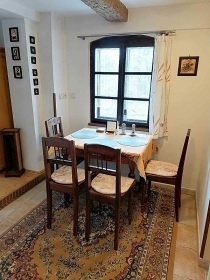 Chalupa s baz�nem �esk� r�j - Prachovsk� sk�ly