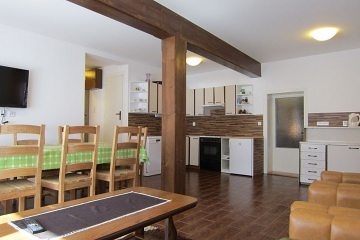 Roubenka a chata Byst�i�ka - Vset�nsk� vrchy