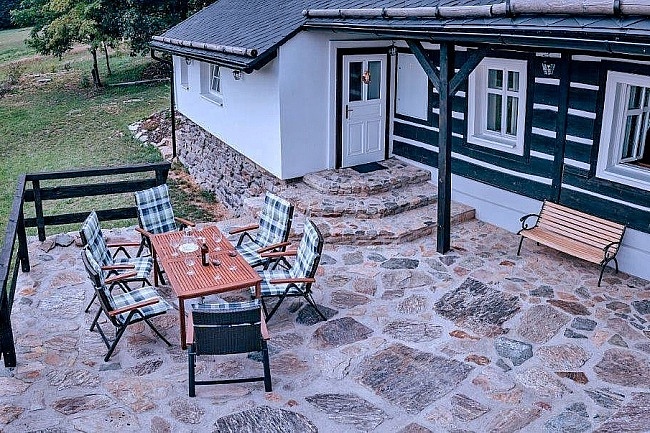 Rouben chalupa s terasou - Na Vrch - enkovice