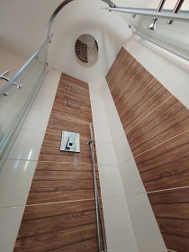 Chata terasa a bazn - Prodn rezervace Rejvz