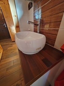 Chata terasa a bazn - Prodn rezervace Rejvz