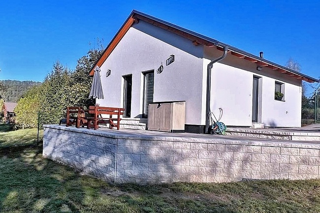 Chata u Sázavy - lodě a rafty - Český Šternberk