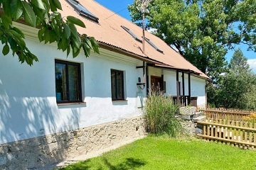 Chalupa Rychlebsk� stezky - hrad Kalten�tejn