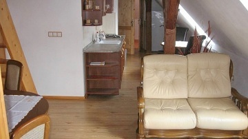 Chalupa s baz�nem - a v�hledem na Such� vrch