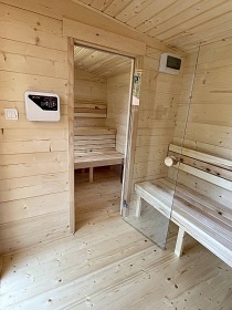Chata se saunou - pehrada Hracholusky