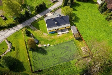 Chalupa pro d�ti a h�i�t� - term�ly Velk� Losiny