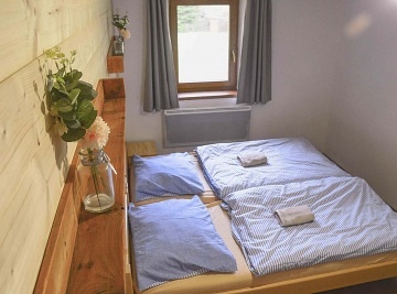 Chalupa pro d�ti a h�i�t� - term�ly Velk� Losiny