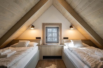 Wellness roubenka s kachlovou pec� - Bed�ichovka