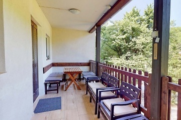 Chata s baznem - pehrada Vranov - Corntejn