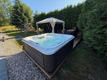 Wellness chalupa s baz�nem - �esk� �v�carsko