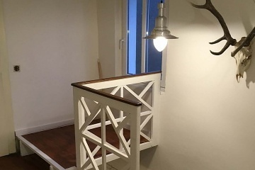 Chalupa se zahradou u potoka - Kru�n� hory