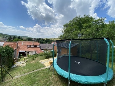 Chalupa Ch�iby - v��ivka a vinn� sklep - Buchlovice