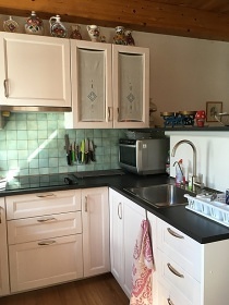 Chalupa Ch�iby - v��ivka a vinn� sklep - Buchlovice