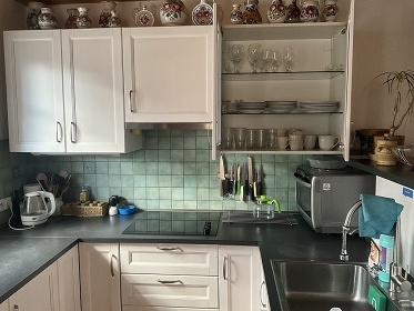 Chalupa Ch�iby - v��ivka a vinn� sklep - Buchlovice