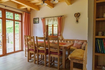 Roubenka Beskydy a koupac� sud - Pustevny