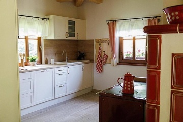 Roubenka Beskydy a koupac� sud - Pustevny