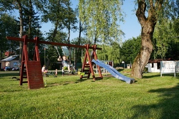 Chaty a bungalov s baz�nem - Gibon park - Beskydy