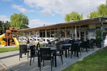 Chaty a bungalov s baz�nem - Gibon park - Beskydy