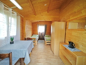 Chaty a Bungalovy - Camping Rožnov p. Radhoštěm