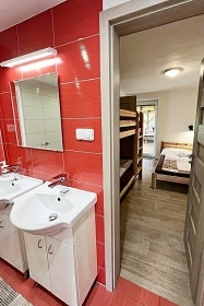 Chalupa a v��ivka - cyklostezka u Be�vy - Pustevny