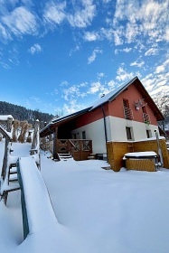 Chalupa a v��ivka - cyklostezka u Be�vy - Pustevny