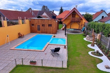 Rodinn� chalupa baz�n a wellness - ji�n� �echy