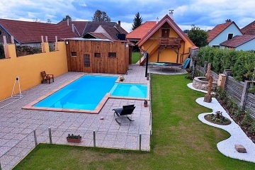 Rodinn� chalupa baz�n a wellness - ji�n� �echy