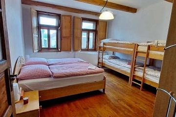 Rodinná chalupa s bazénem - Jemnice - Dešná