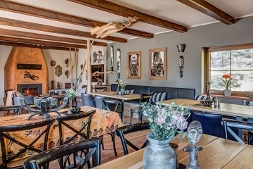 Chalupa pro rodiny - ZOO Zl�n Le�n� - Hrad Lukov