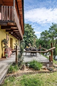 Chalupa pro rodiny - ZOO Zl�n Le�n� - Hrad Lukov