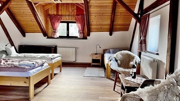 Chalupa u pehrady Rozko - Jesteb hory