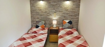 Chalupa s terasou - Toulovcovy Ma�tale - Poli�ka