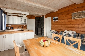 Rodinn� chalupa - baz�n a d�tsk� h�i�t� - ���ky