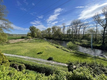 Glamping v p��rod� - jezero Lhota - Park Mirakulum