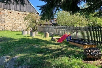 Usedlost u Orlíka - tenis, bazén a sauna