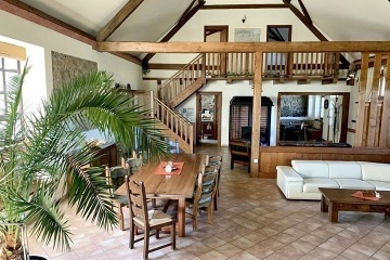 Chalupa Orl�k nad Vltavou - baz�n a sauna