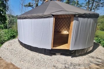 Glamping Toulava - Jurty Heřmaničky - Sedlčany