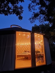 Glamping Toulava - Jurty Heřmaničky - Sedlčany