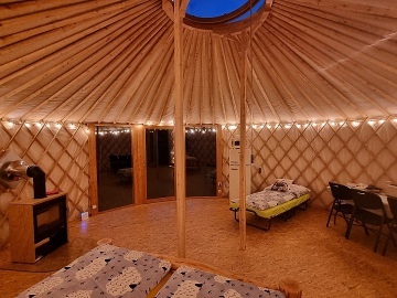 Glamping Toulava - Jurty Heřmaničky - Sedlčany