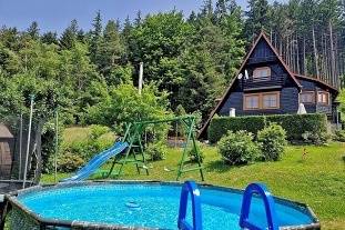 Nov� objekt: Horsk� chata - baz�n a v��ivka - Lys� hora - Beskydy 3M-035