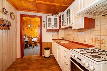 Horsk� chata - baz�n a v��ivka - Lys� hora - Beskydy