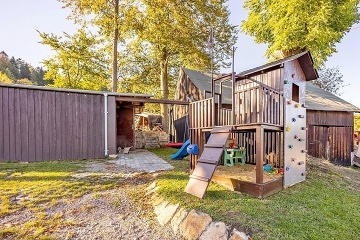 Chalupa wellness a vinn� sklep - Beskydsk� kopce