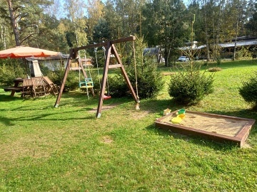 Chata s baz�nem - Hamersk� jezero - Podje�t�d�