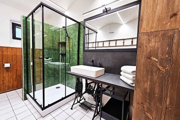 Jesenick� chalupa - jez�rko s molem - Such� vrch