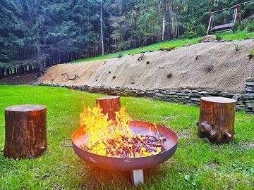 Jesenick� chalupa - jez�rko s molem - Such� vrch